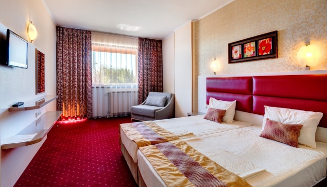 CAPRI_HOTEL_NESSEBAR_BULGARIA_AIR_TOUR_TRAVEL